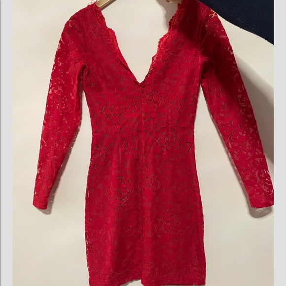 HOT RED LACE MINI DRESS - Picture 2 of 5